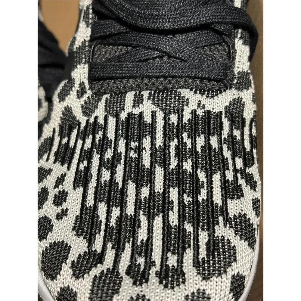 Adidas Originals Swift Run Shoes Women’s 6  Gray Leopard Print Running BD7962 - Picture 6 of 6